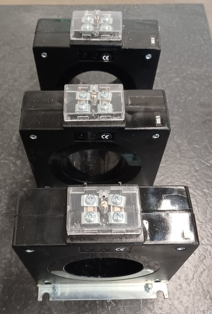 Virtamuuntaja HB7R2 800/5 amp 1,5-7,5 VA