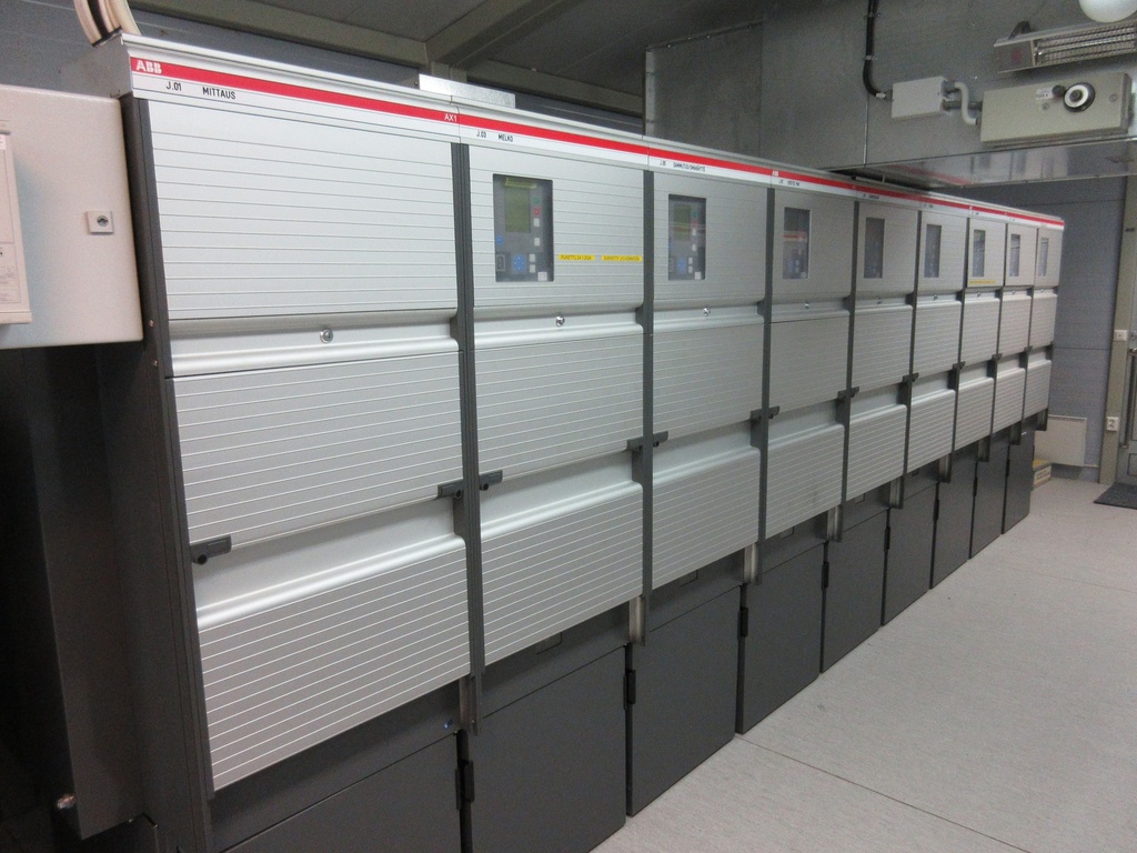 VM1 ABB AX1 24kV switchgear - 16 pcs