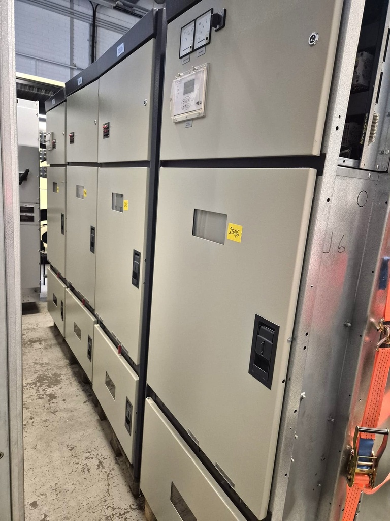 24kV 20kA 1250A VEO VEKE24 katkaisija vm. 2009
