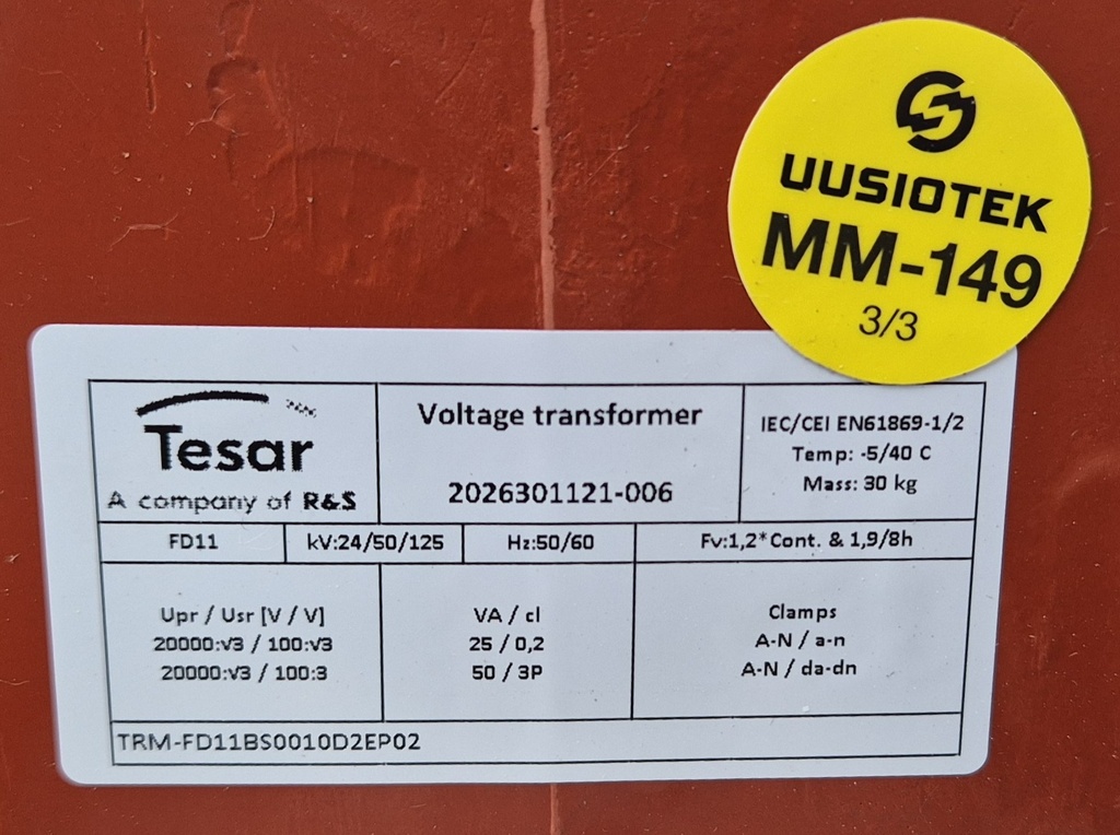 Jännitemuuntaja Tesar FD11 20000:V3/100:V3/100:3 25VA cl 0,2; 50VA