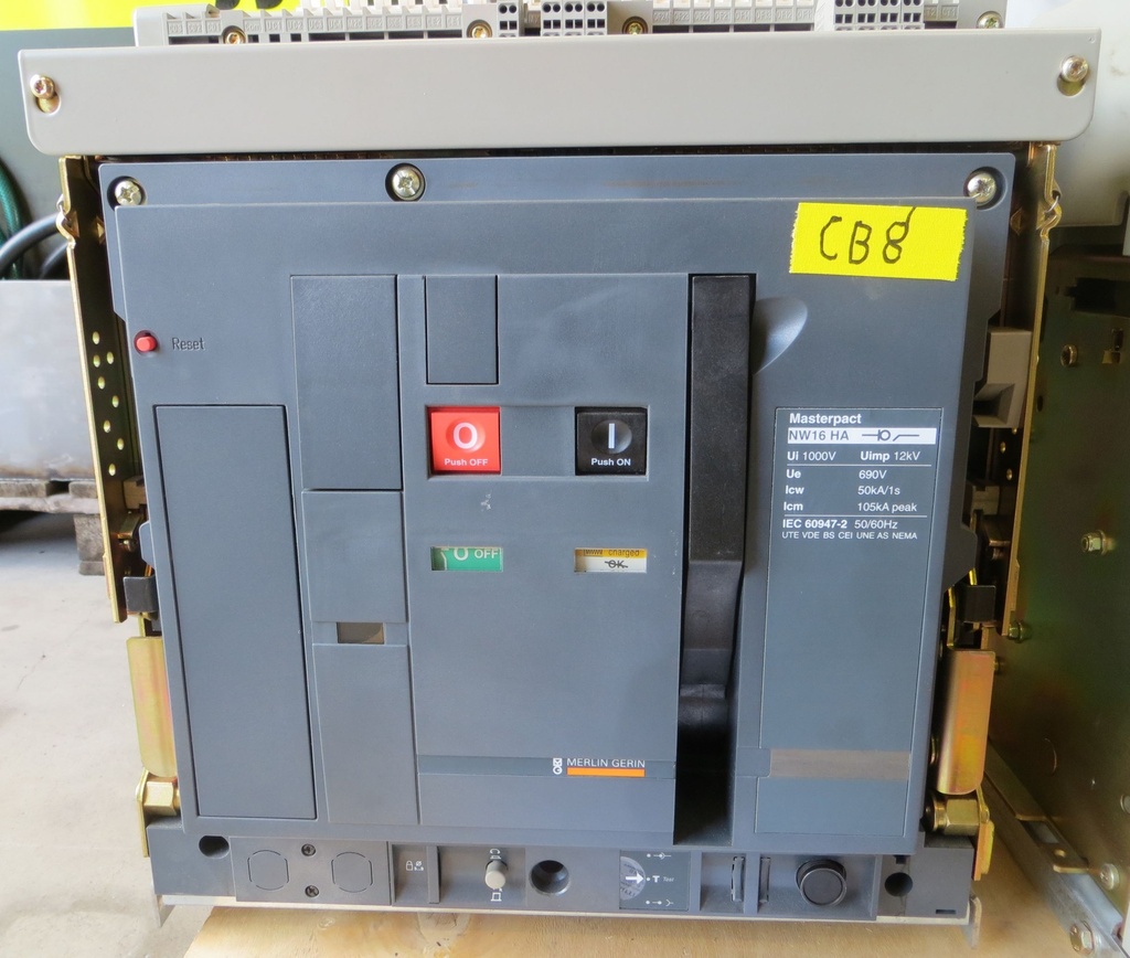1600A circuit breaker MERLIN GERIN NW16 HA no relay