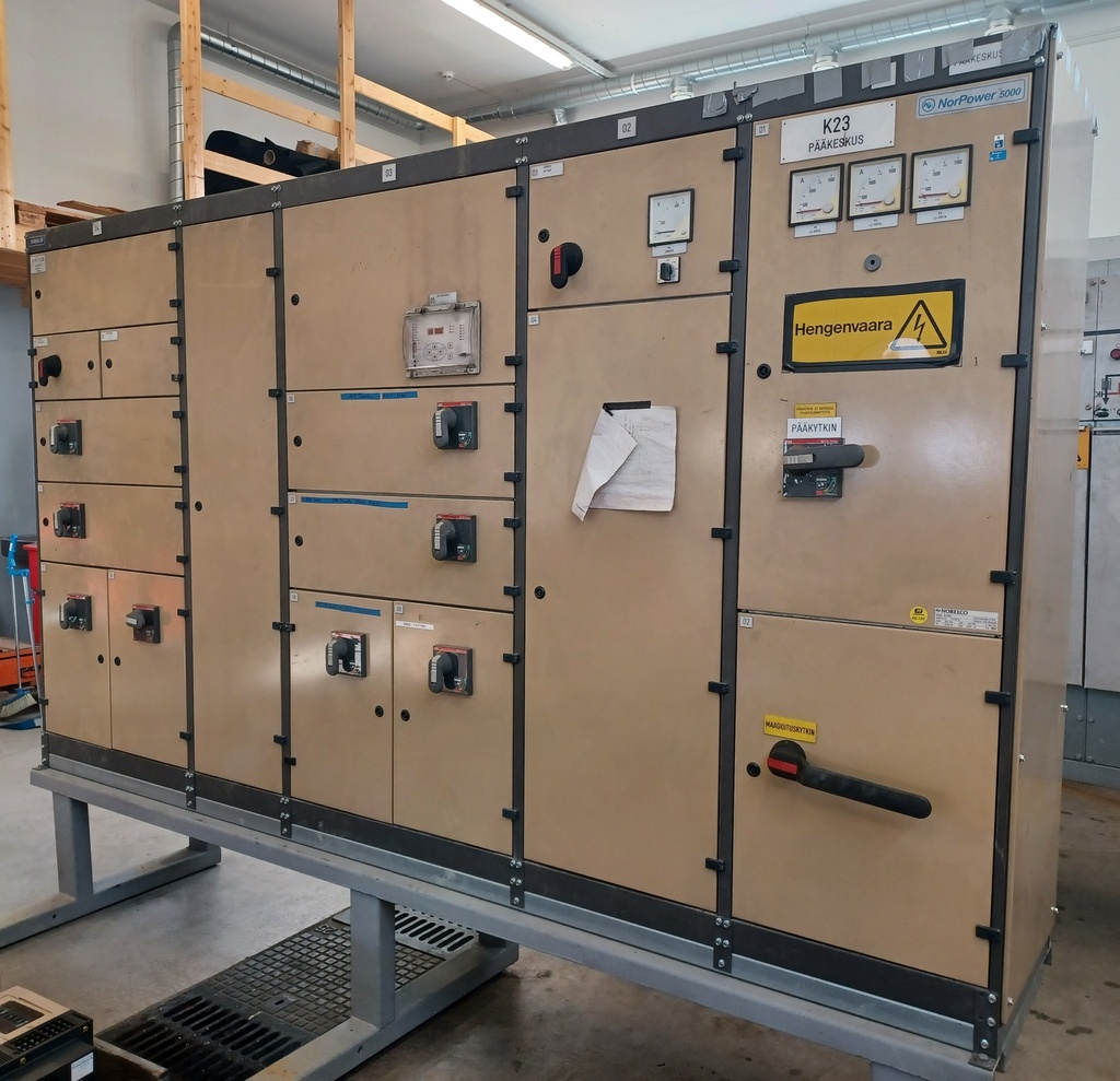 1250A 400V Icw 20kA Norelco low voltage center EHKE