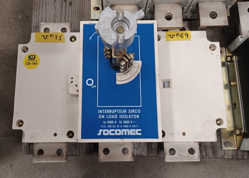 1000A Socomec circuit breaker