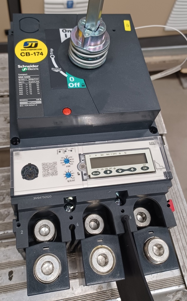 630A Schneider NSX630N katkaisija