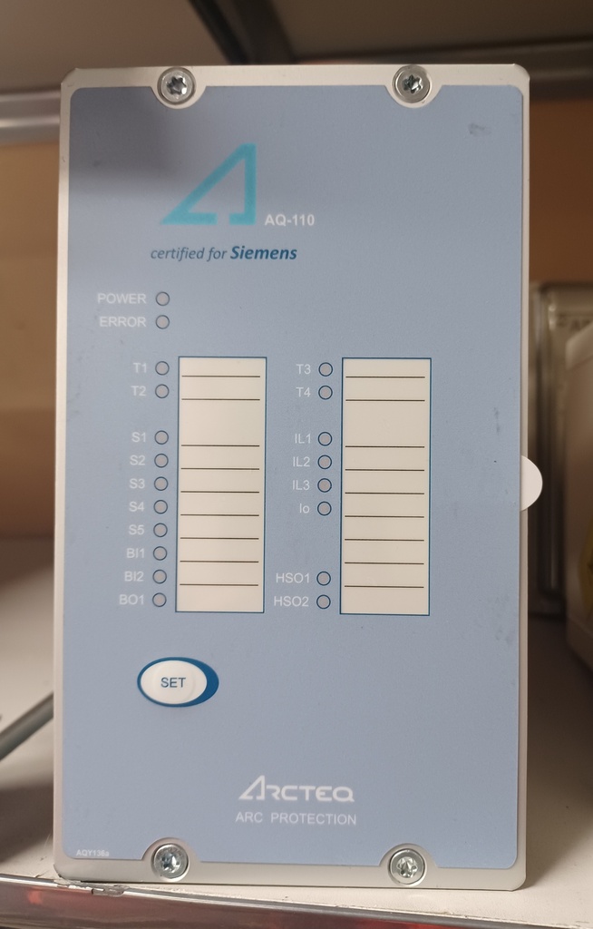 Suojarele Arcteq AQ-110P