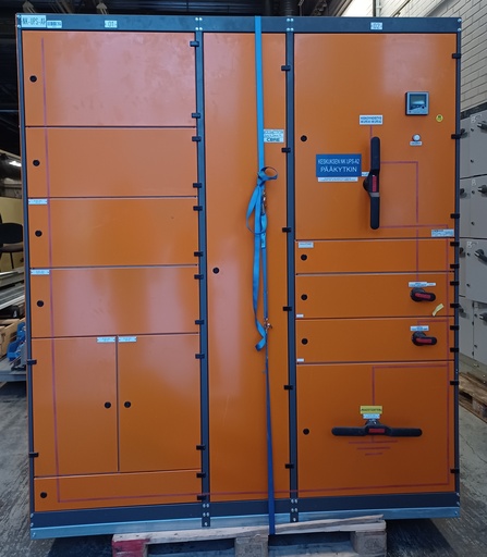 [KE-222] 2000A 230_400V Icw 60kA Ipk 120 kA Norelco fields 01-02 low voltage center